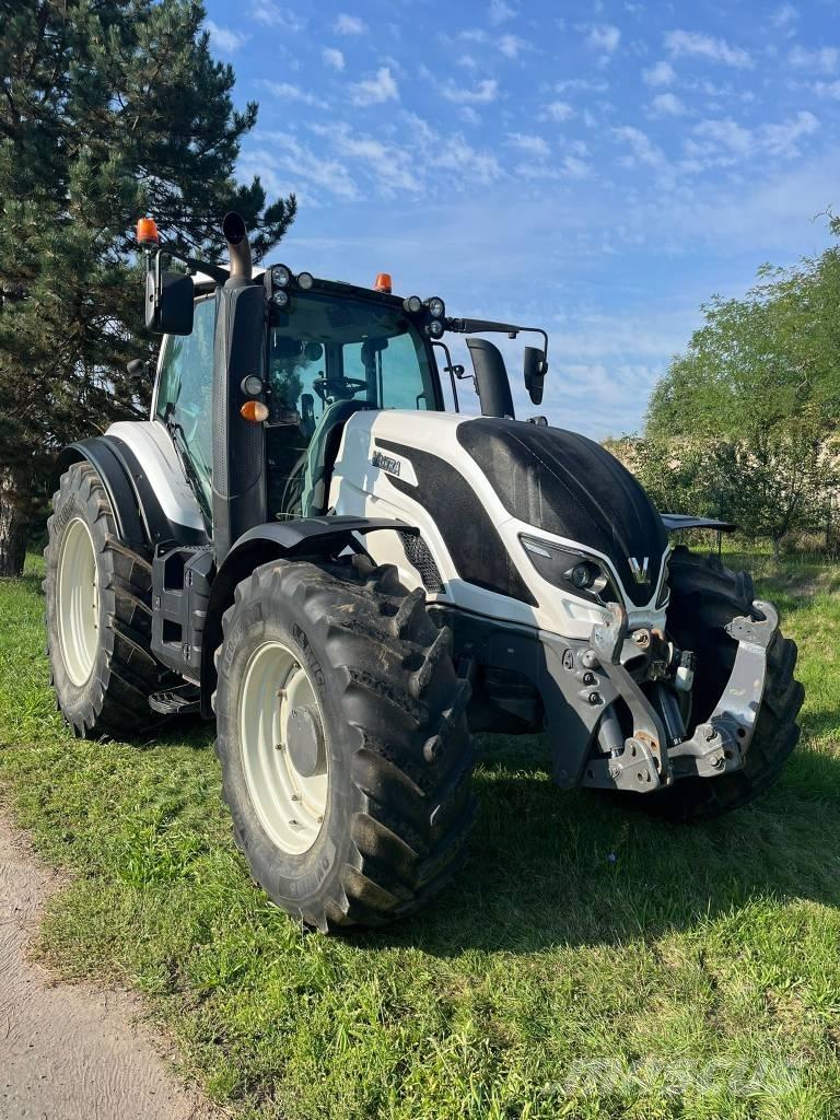 Valtra T234 Versu Tracteur