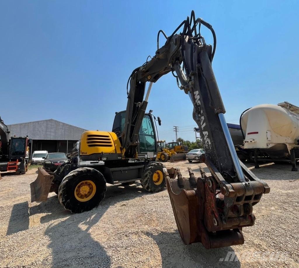 Mecalac 714 MW Pelle sur pneus