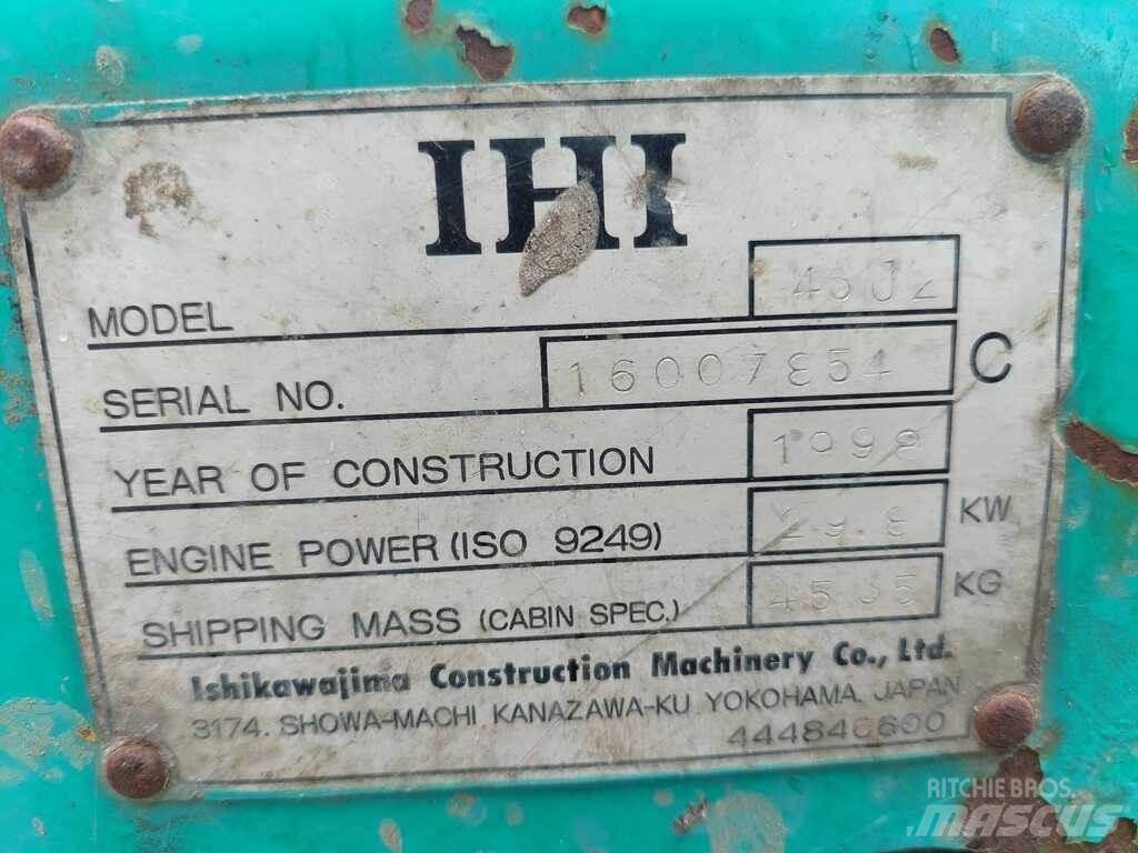 IHI 45J Mini pelle < 7t