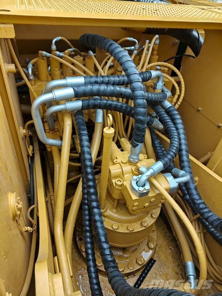 CAT 320C Pelle sur chenilles