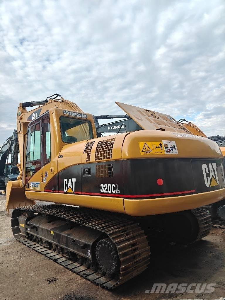 CAT 320C Pelle sur chenilles