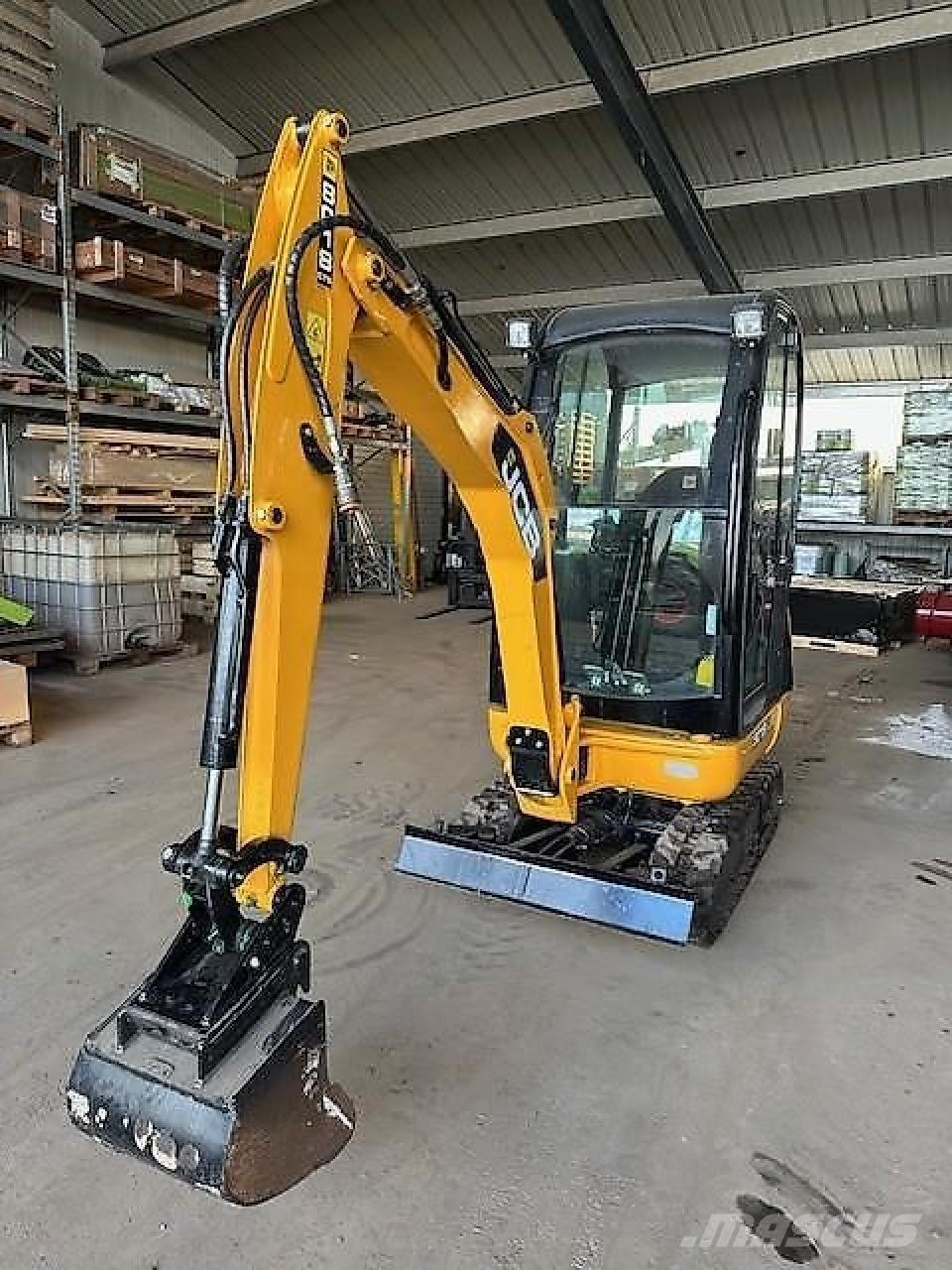 JCB 8018 CTS Mini pelle < 7t
