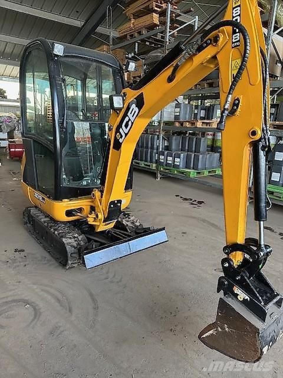 JCB 8018 CTS Mini pelle < 7t
