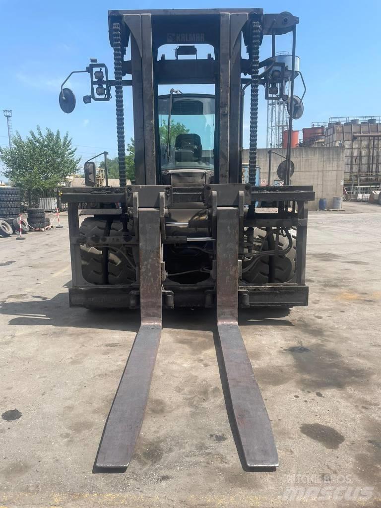 Kalmar DCG 250-12LB Chariots diesel