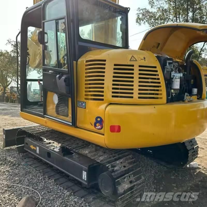 Komatsu PC 70 Pelle sur chenilles