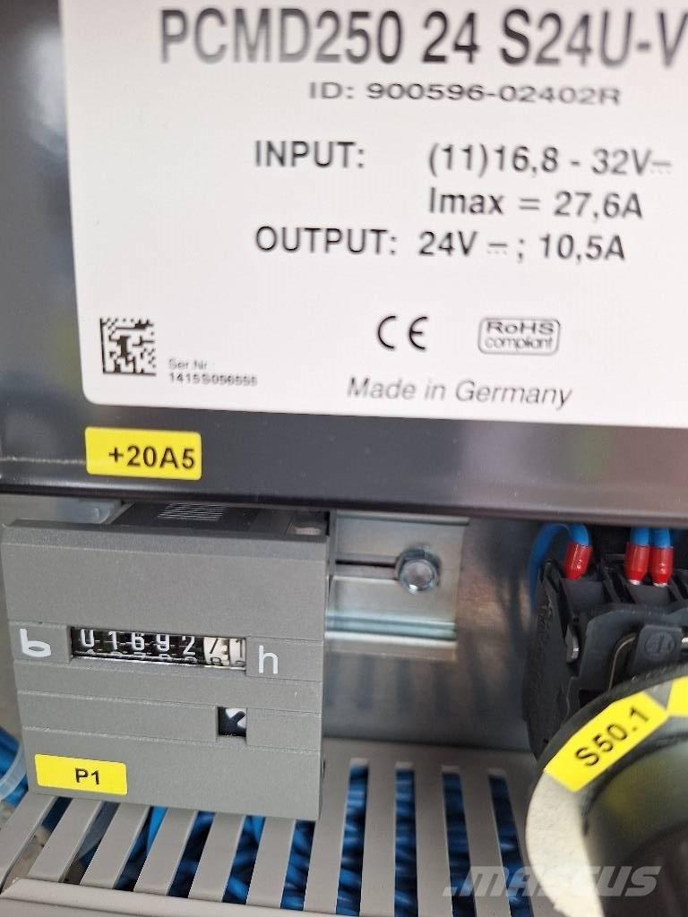 Böcker AHK 34/1800 Autre grue