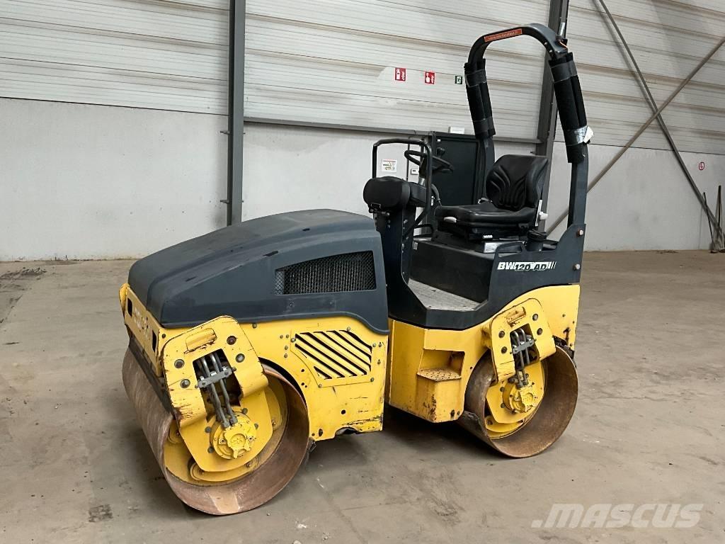 Bomag BW 120 AD-4 Rouleaux tandem