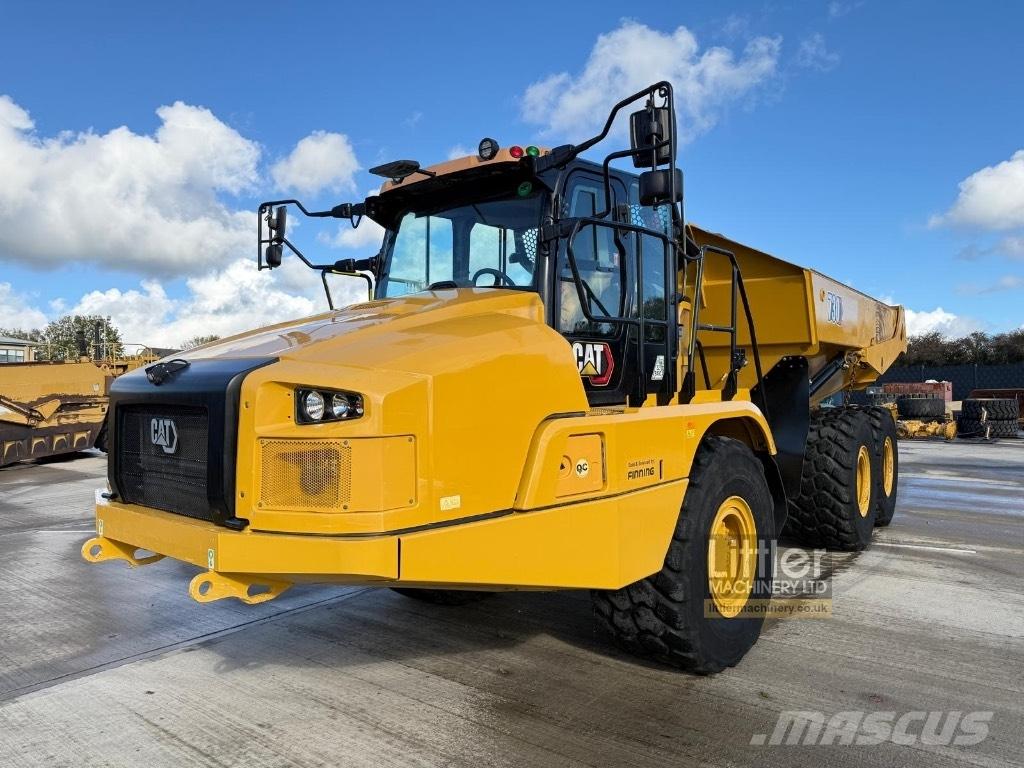 CAT 730 Tombereau articulé