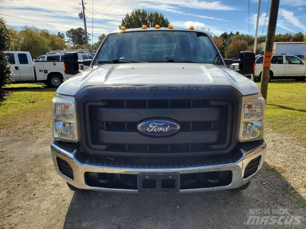 Ford F 350 XL SD Camion plateau