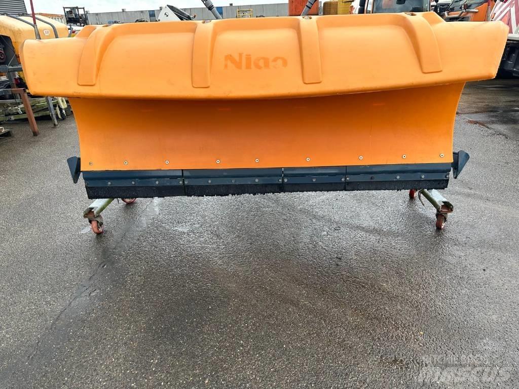 Nido SNK240VPZ Chasse neige