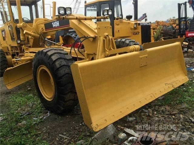 CAT 140 H Niveleuse