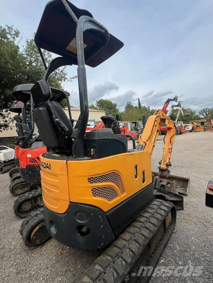 Hyundai R17-9 Mini pelle < 7t