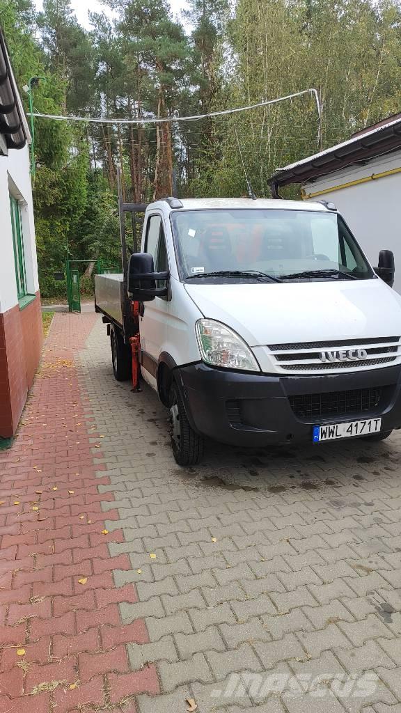 Iveco 35C 11 HPI Camion benne