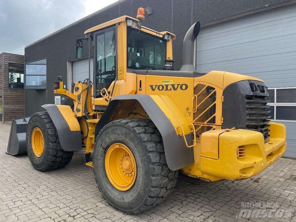 Volvo L90F Chargeuse sur pneus