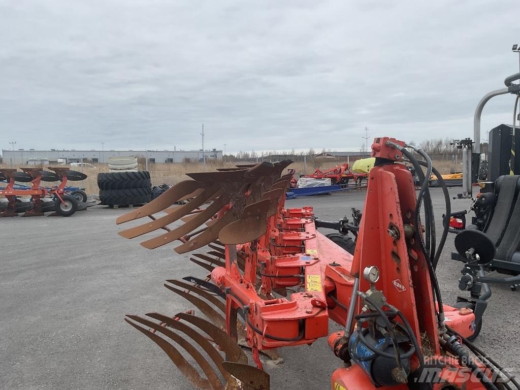 Kuhn Varimaster 122 Charrue réversible