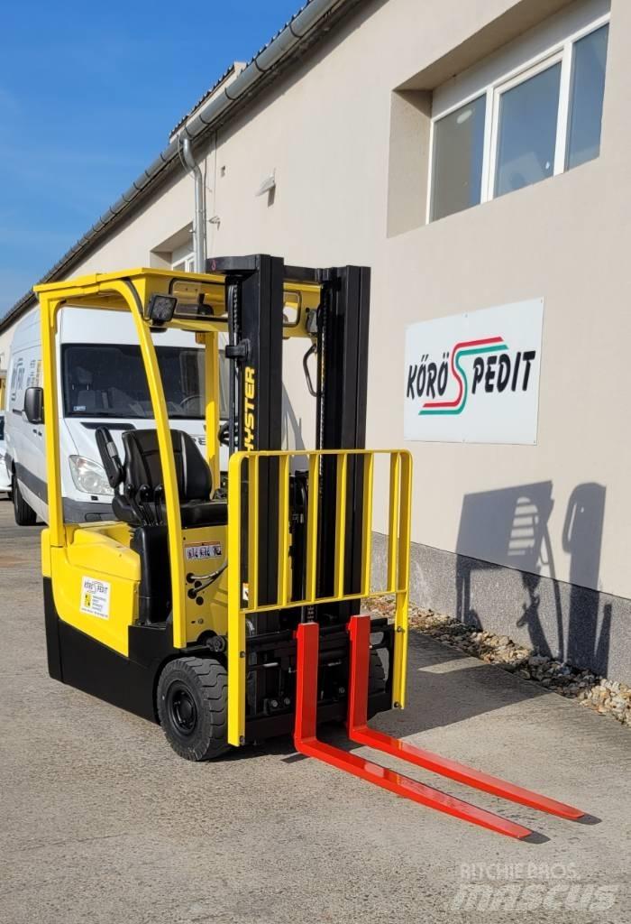 Hyster A 1.5 XNT Chariots élévateurs électriques