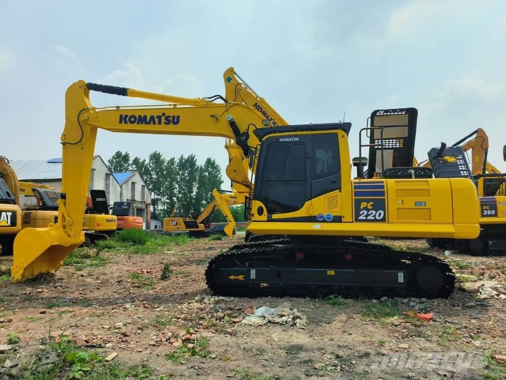 Komatsu PC 220-8 Pelle sur chenilles
