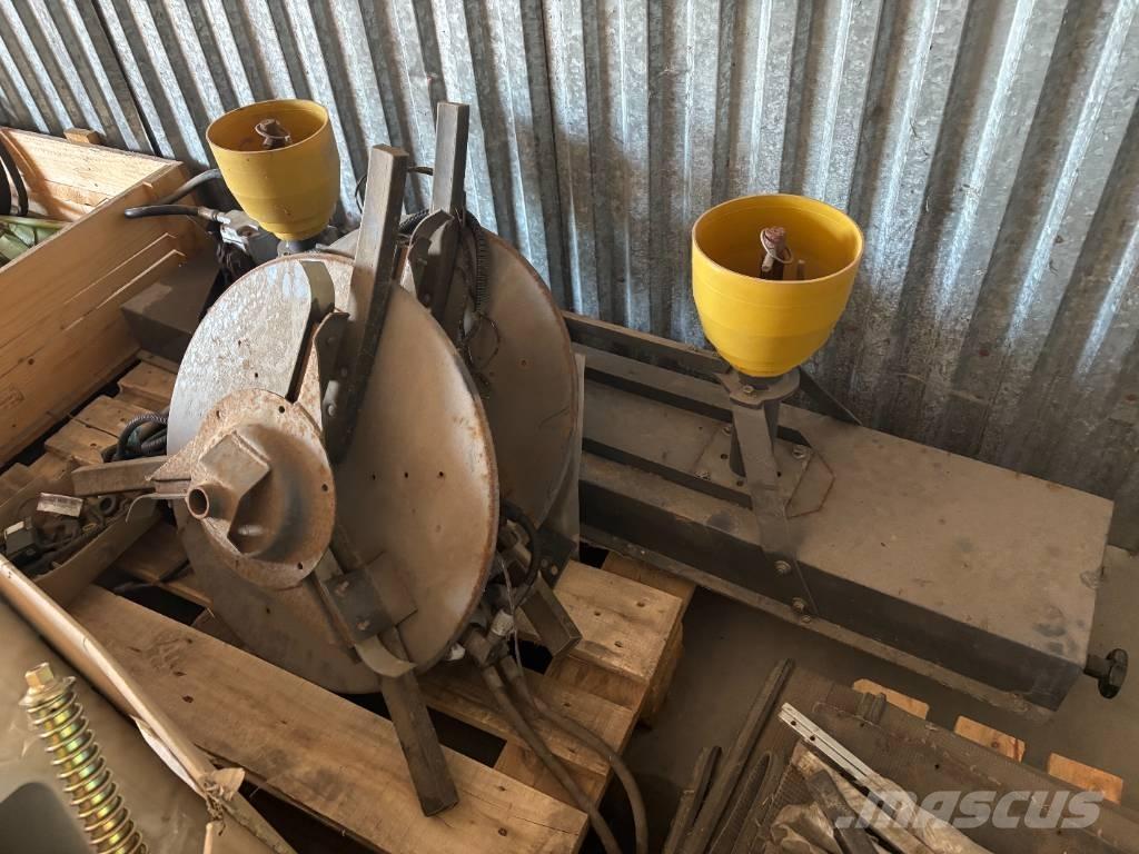 CLAAS Halmspreder Accessoires moissonneuse batteuse