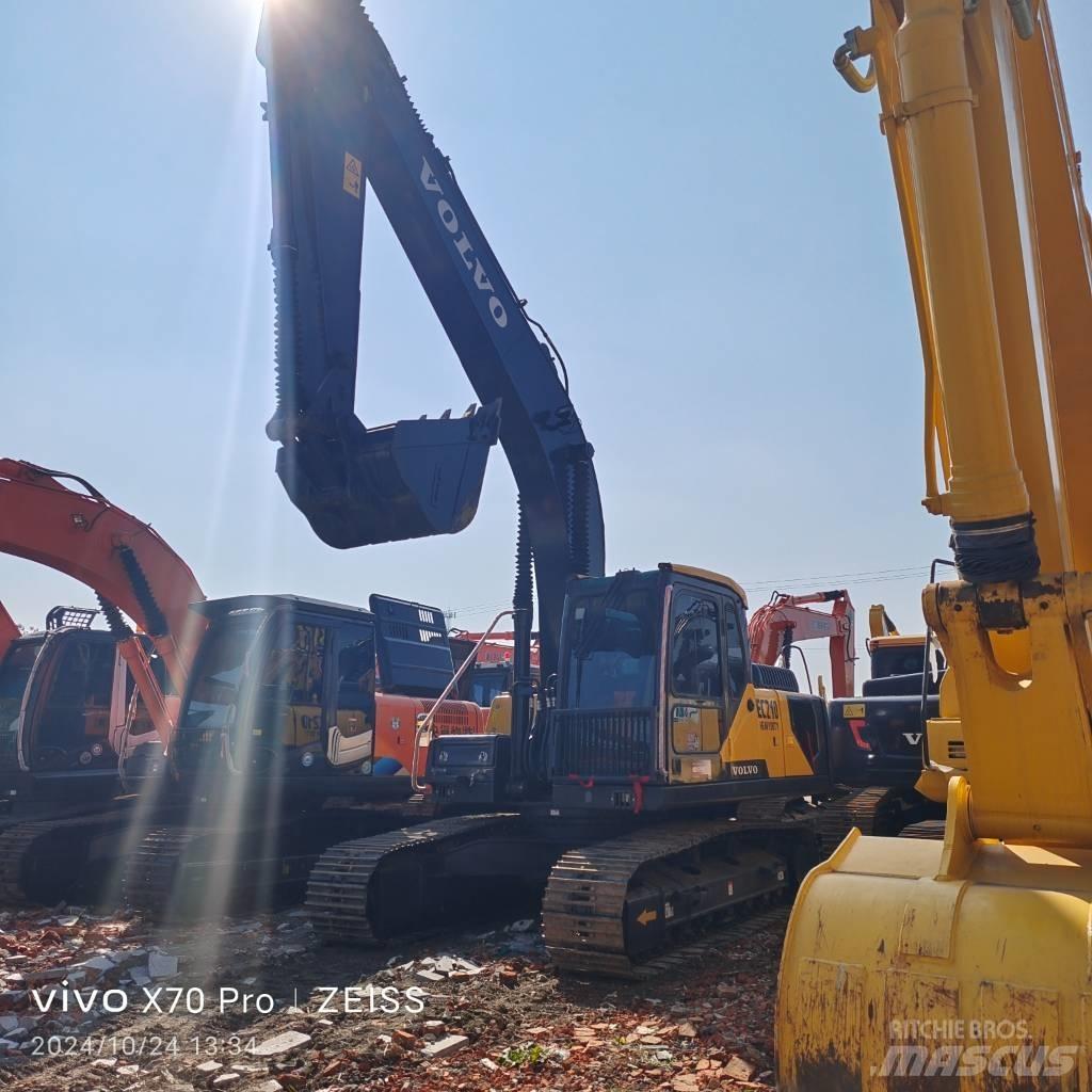 Volvo EC 210 Pelle sur chenilles