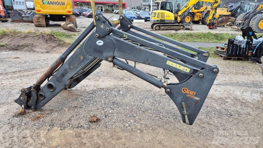 Hauer POM-C 150 Chargeur frontal, fourche