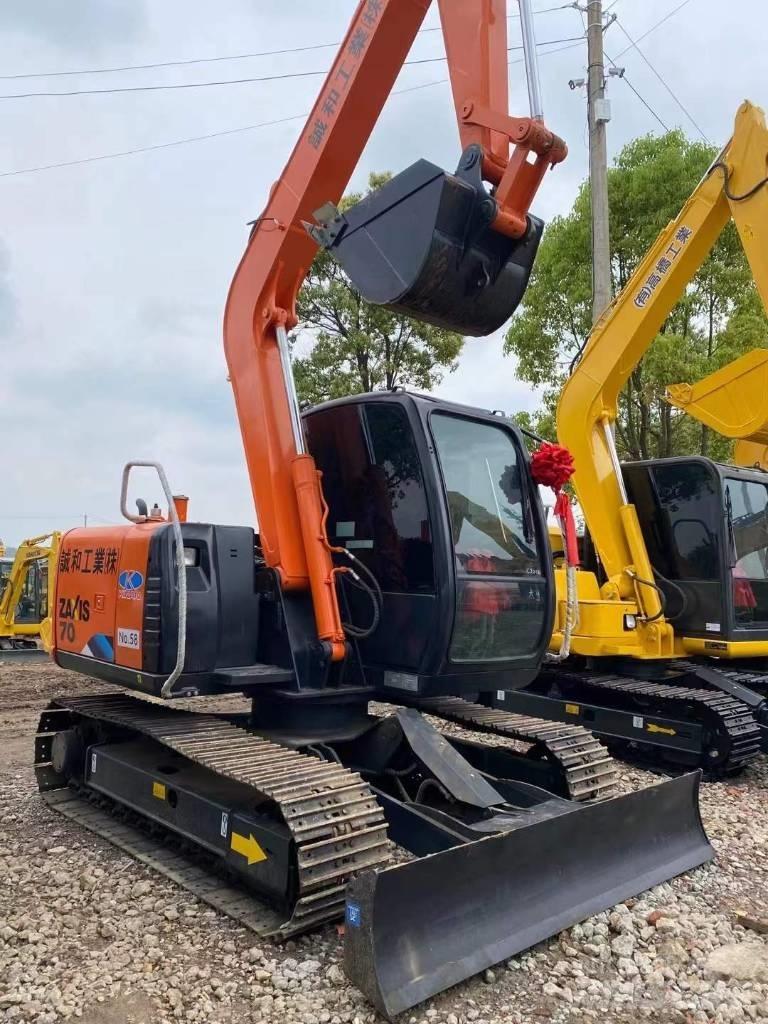 Hitachi Zaxis 70 Pelle sur chenilles