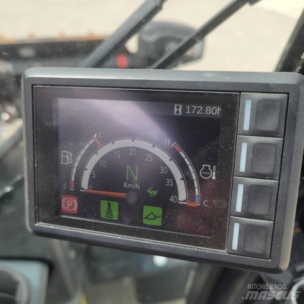 Yanmar V7HW Chargeuse sur pneus