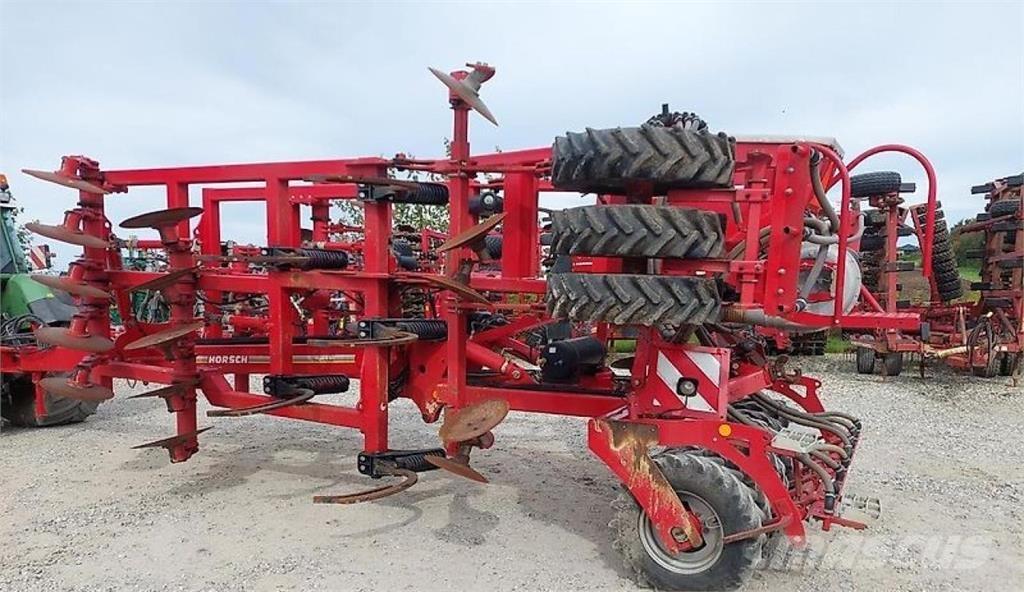 Horsch Tiger 4MT Déchaumeur, cultivateur
