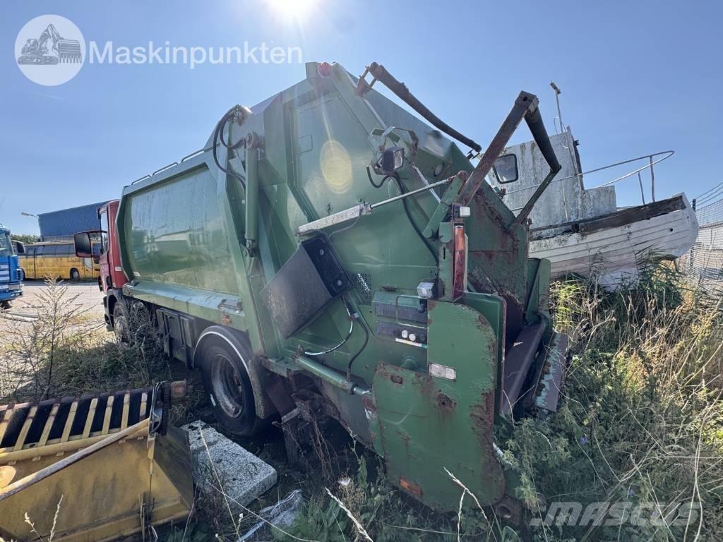 Scania P 94 D Camion poubelle