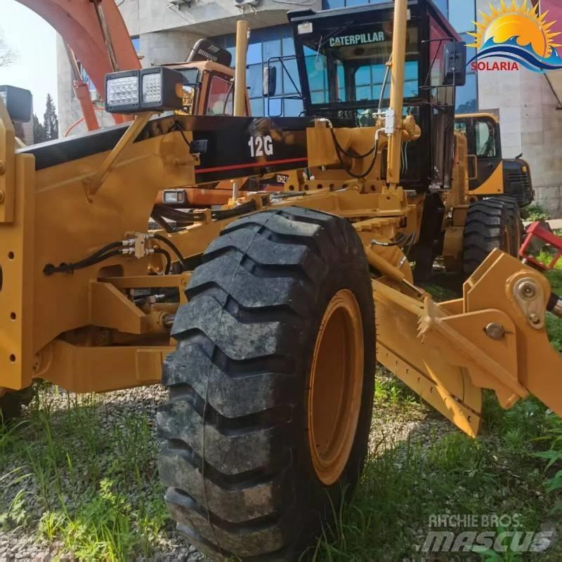 CAT 12 G Niveleuse