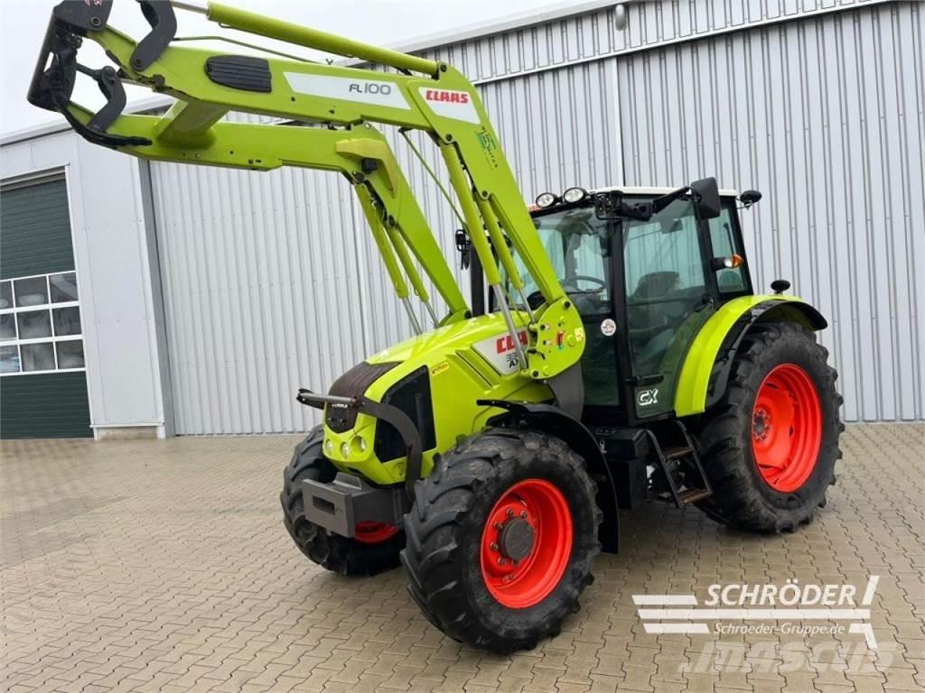 CLAAS AXOS 330 Tracteur
