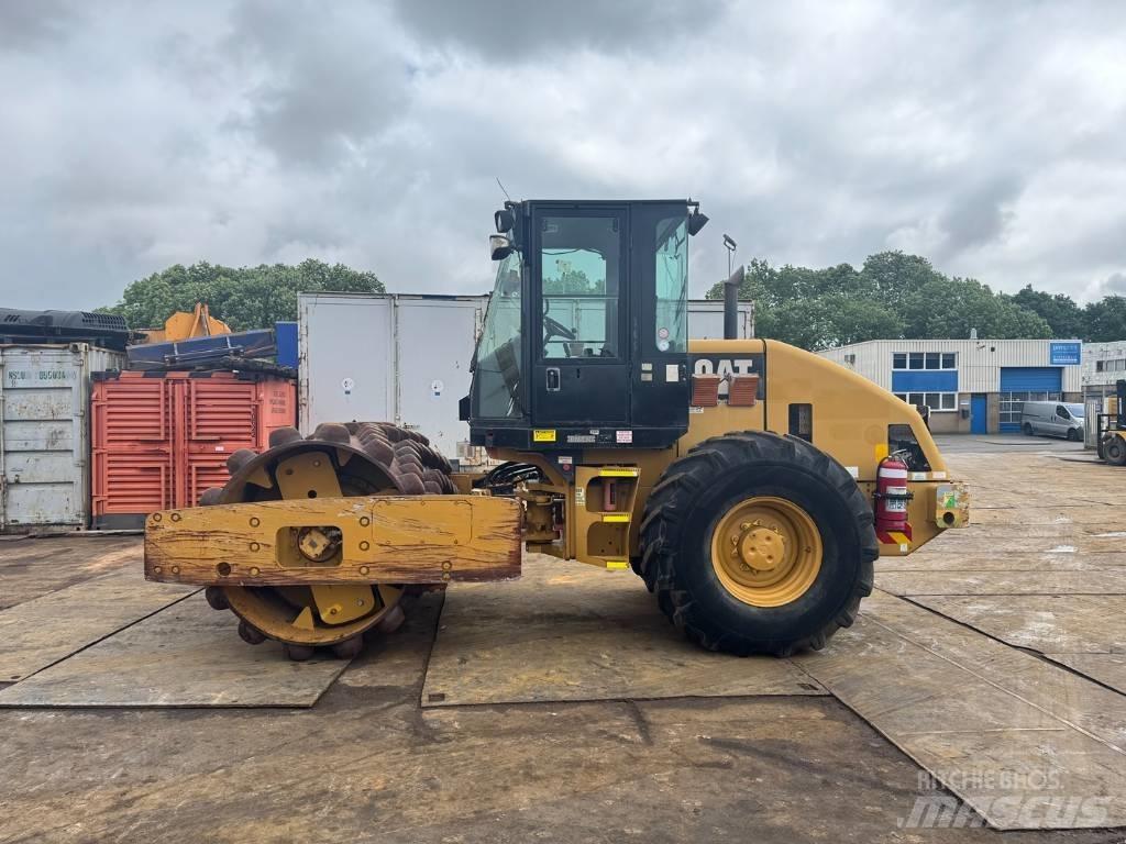 CAT CP 533 E Rouleaux monocylindre