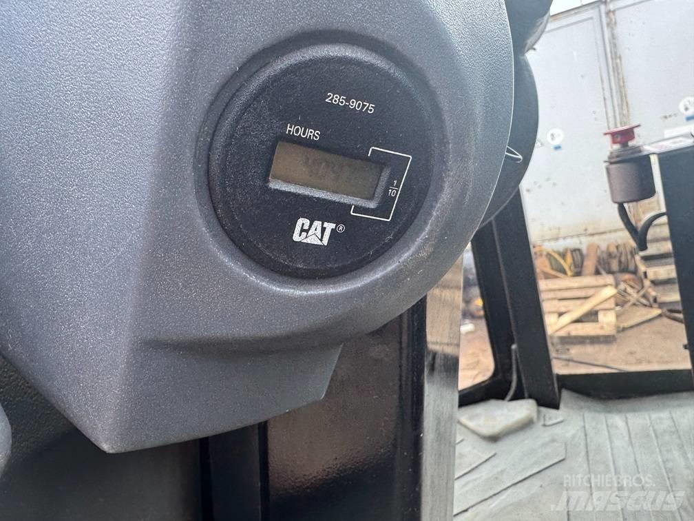 CAT CP 533 E Rouleaux monocylindre