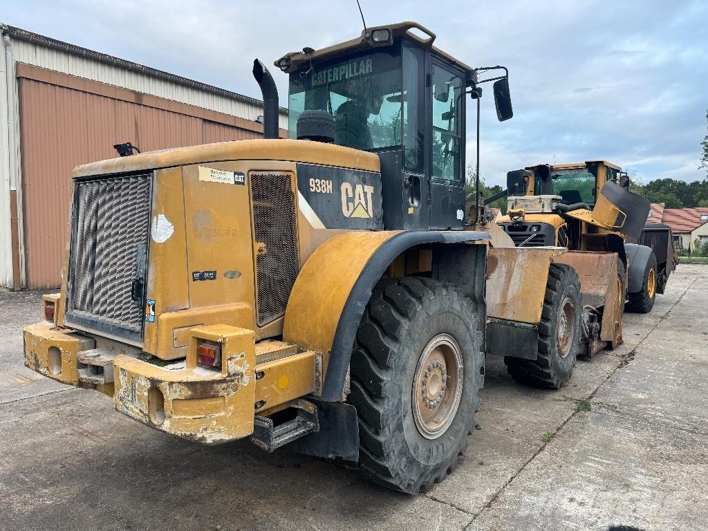 CAT 938 H Chargeuse sur pneus