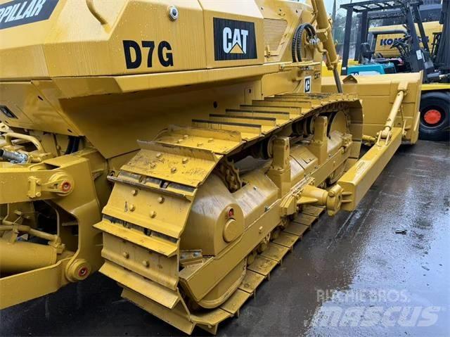 CAT D 7 G Bouteurs sur chenilles