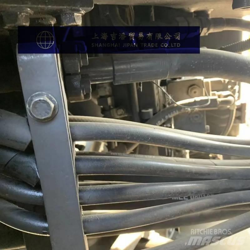Komatsu WA 380 Chargeuse sur pneus