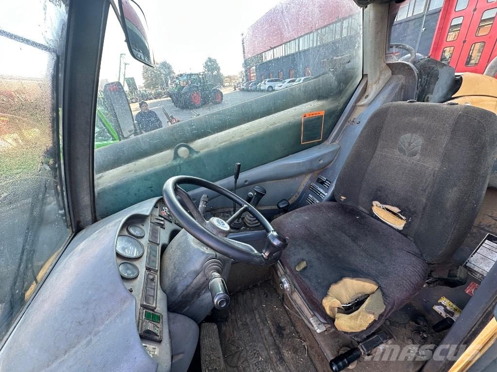 New Holland LM 640 Télescopique agricole