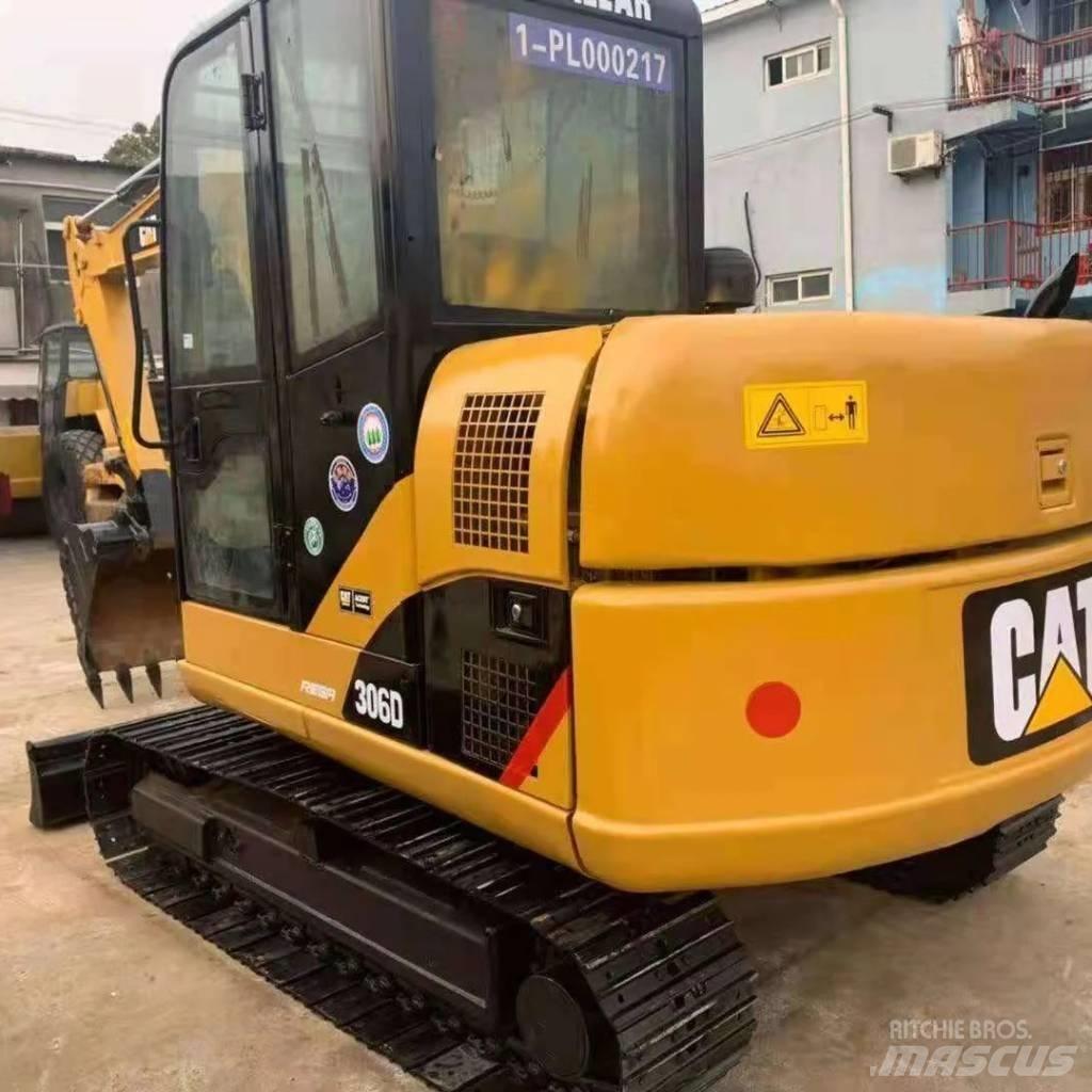 CAT 306D Pelle sur chenilles