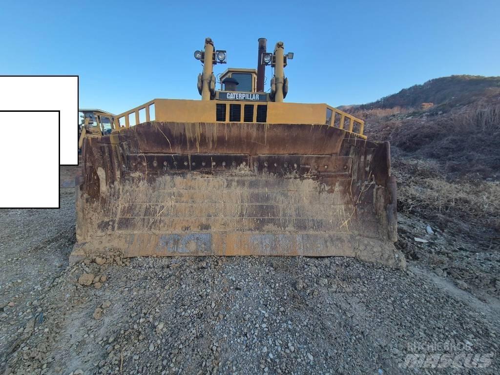 CAT D 9 N Bouteurs sur chenilles