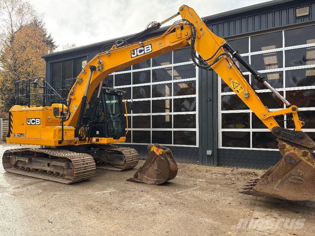 JCB 131 X Pelle sur chenilles