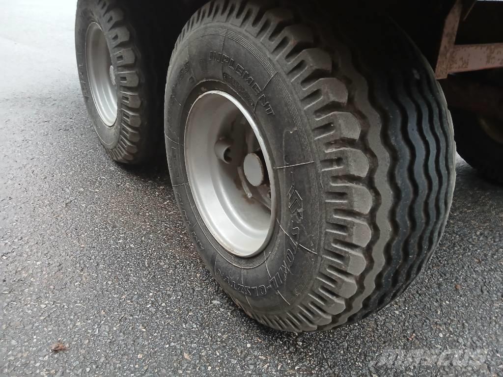 Kipa Perävaunu Remorque multi-usage