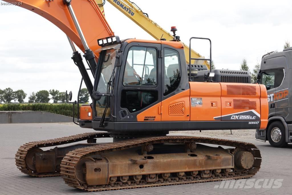 Doosan DX255LC-7 Pelle sur chenilles