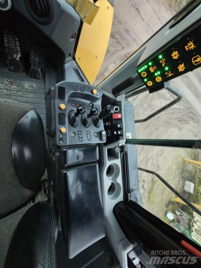 CAT 950M Chargeuse sur pneus