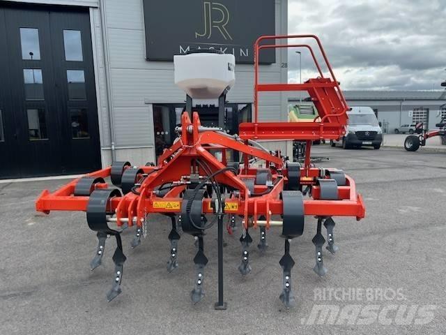 Kubota CU 1300 Déchaumeur, cultivateur