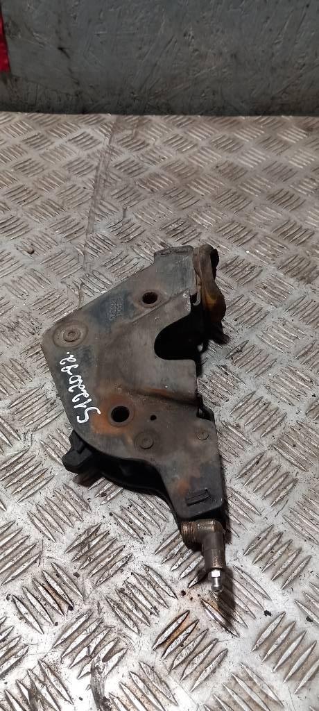 Scania G 400  1810345 Cabines