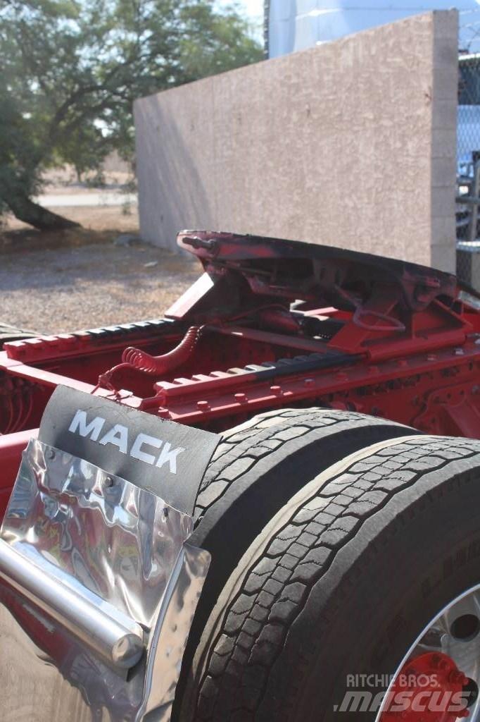 Mack Anthem Tracteur routier