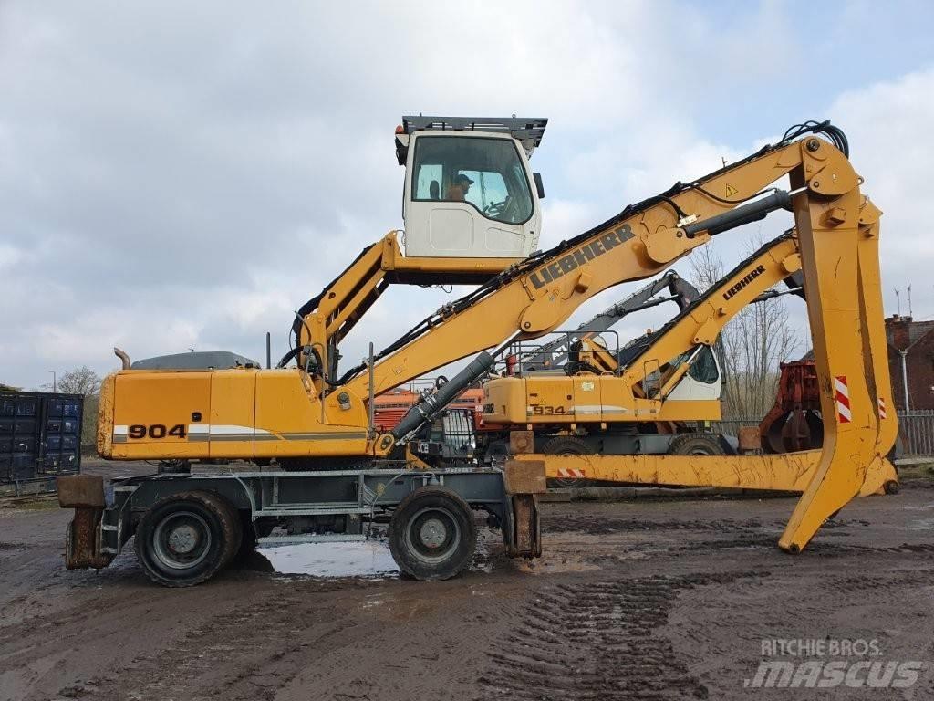 Liebherr A 904 C Pelle à déchets