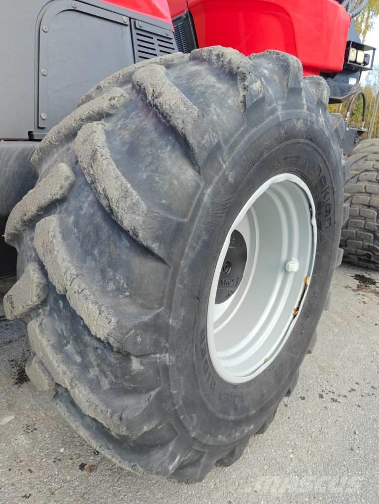 Komatsu 951 Abatteuse