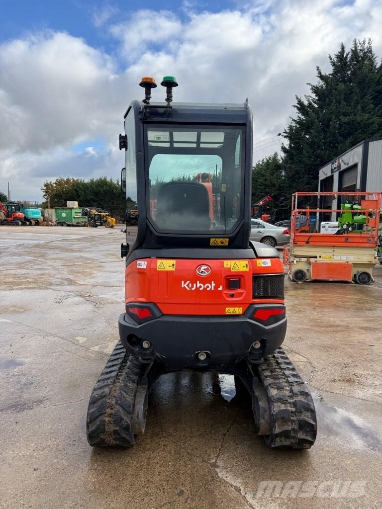 Kubota U 27-4 Mini pelle < 7t