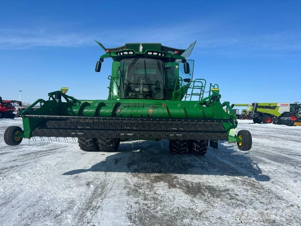 John Deere S780 Moissonneuse batteuse