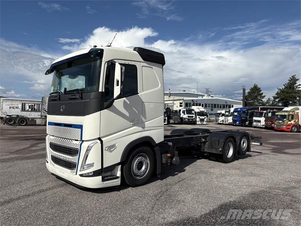 Volvo FH460 6x2 Châssis cabine
